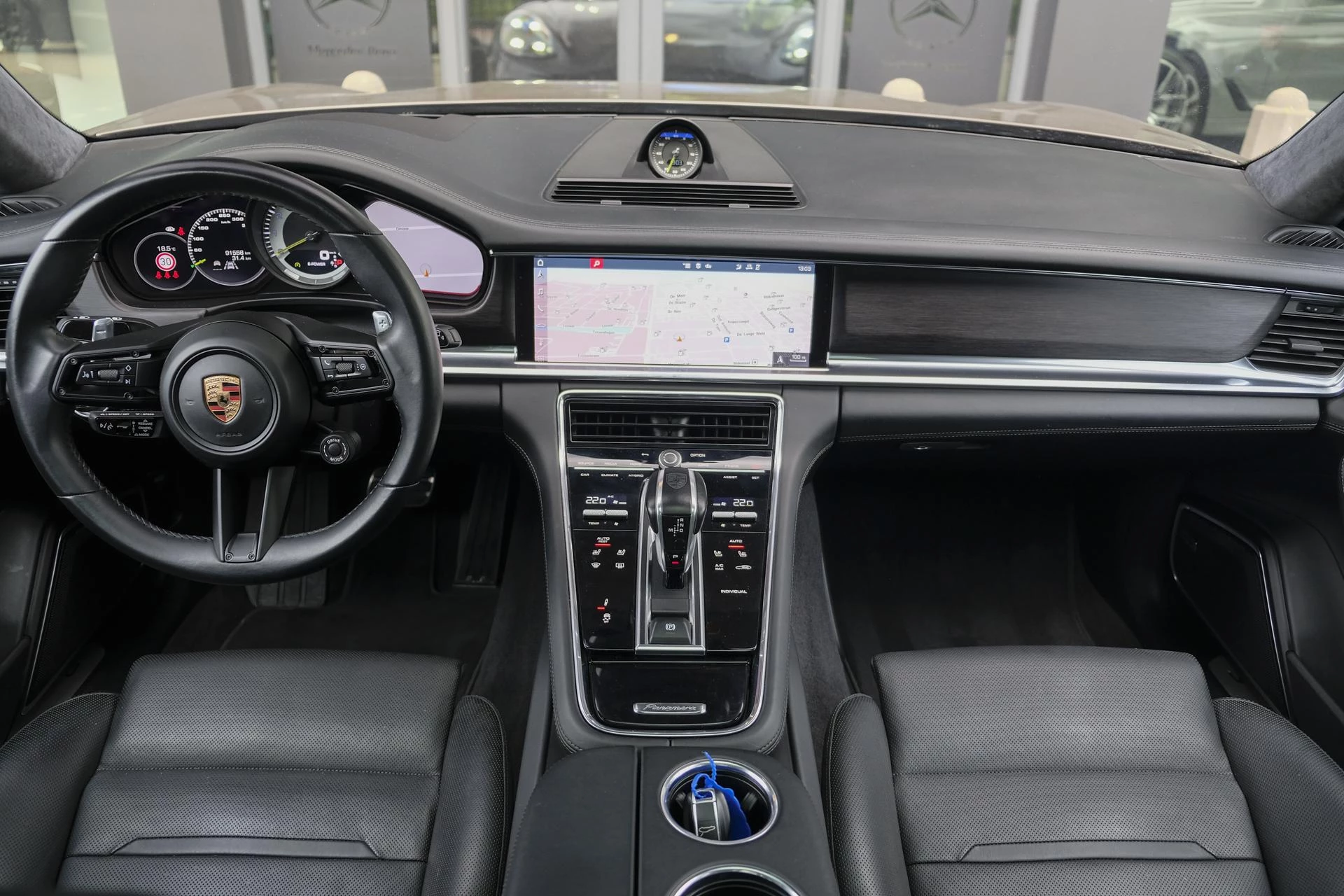 Hoofdafbeelding Porsche Panamera