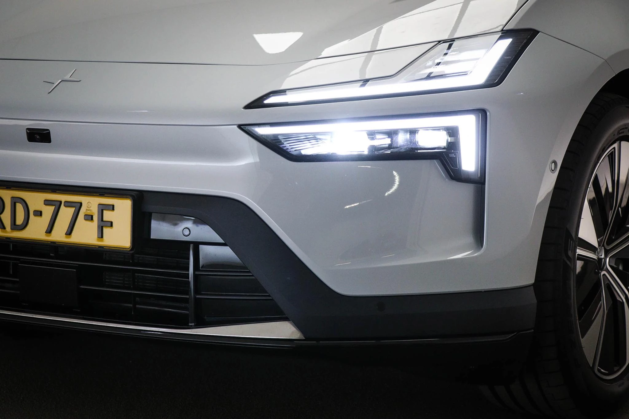 Hoofdafbeelding Polestar 4