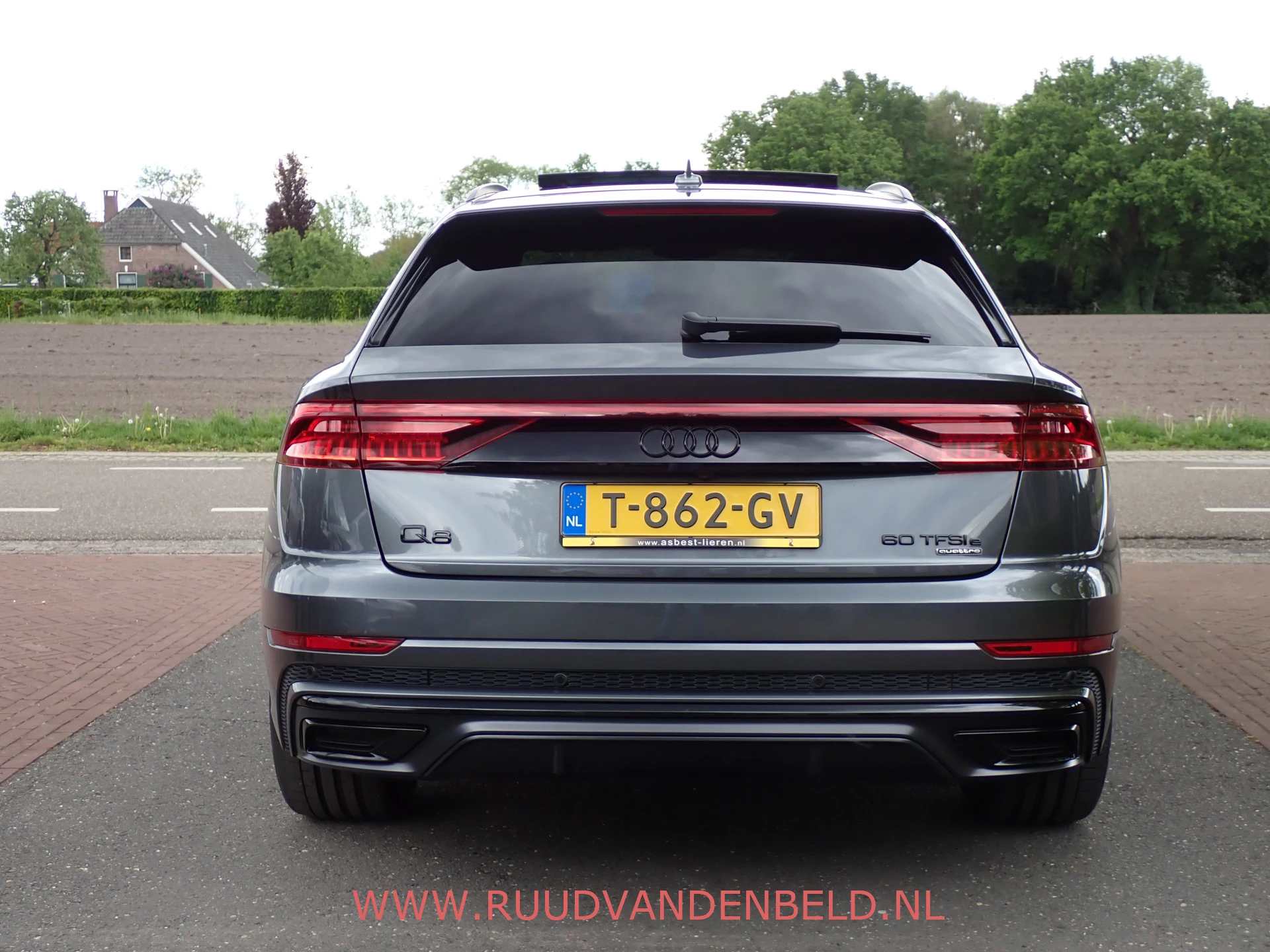 Hoofdafbeelding Audi Q8