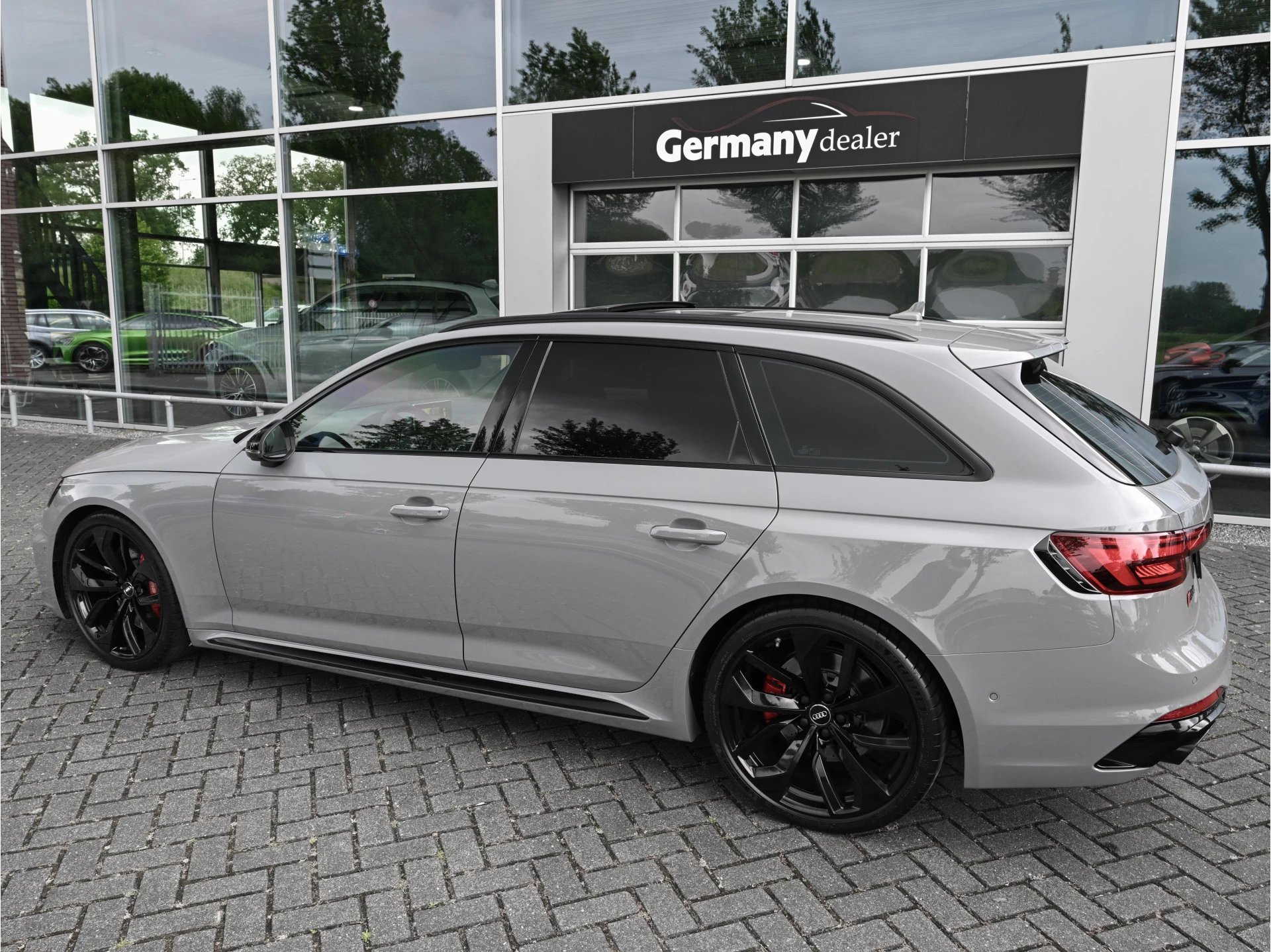 Hoofdafbeelding Audi RS4