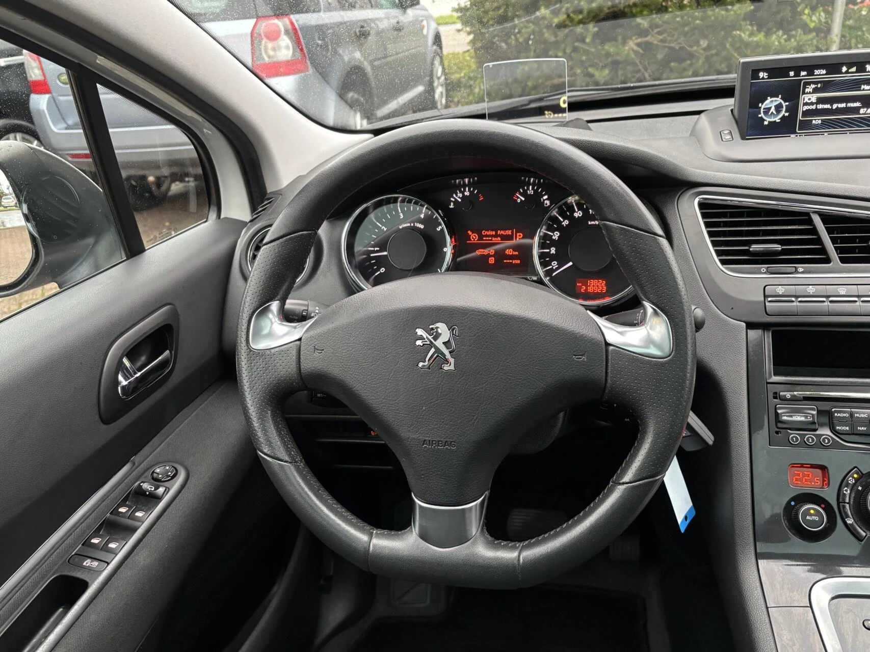 Hoofdafbeelding Peugeot 5008