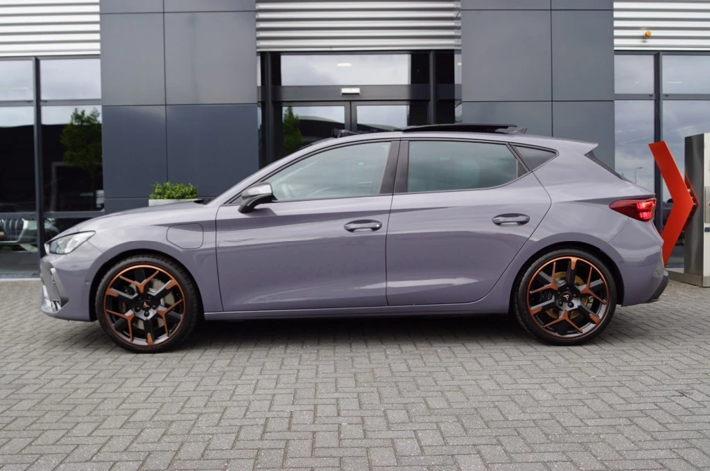 Hoofdafbeelding CUPRA Leon