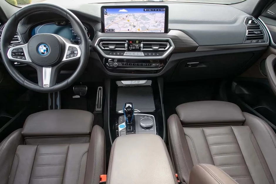 Hoofdafbeelding BMW iX3