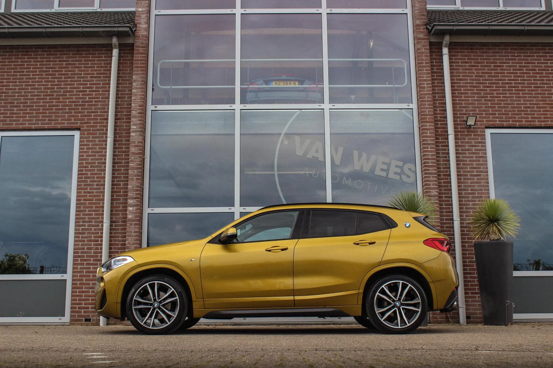 Hoofdafbeelding BMW X2