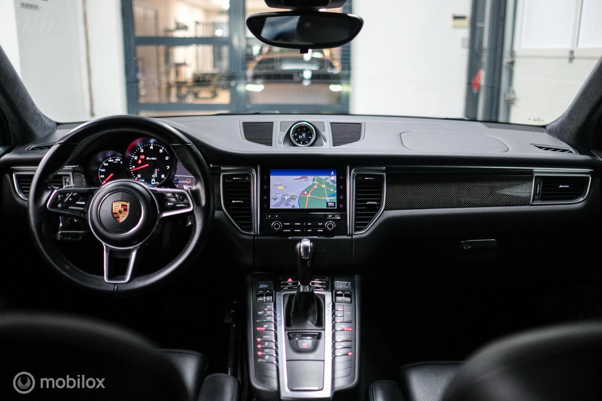 Hoofdafbeelding Porsche Macan