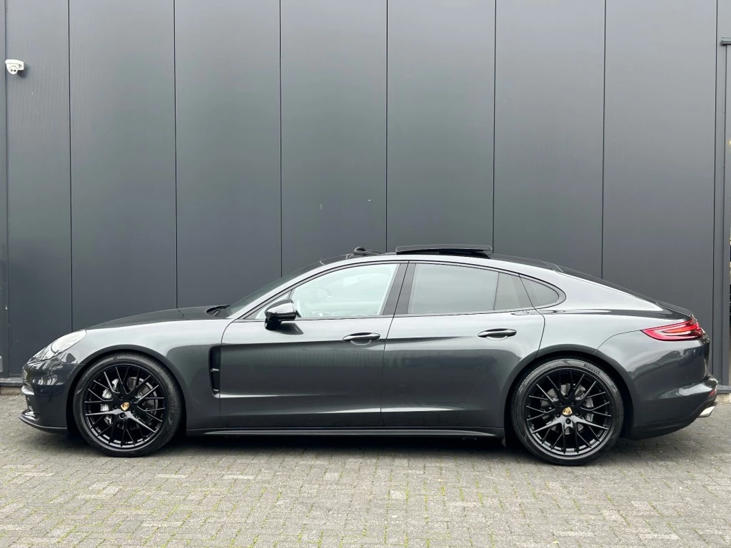 Hoofdafbeelding Porsche Panamera