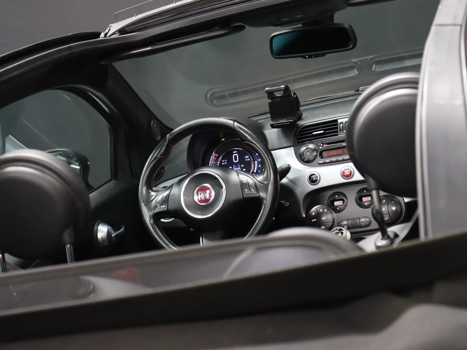 Hoofdafbeelding Fiat 500C