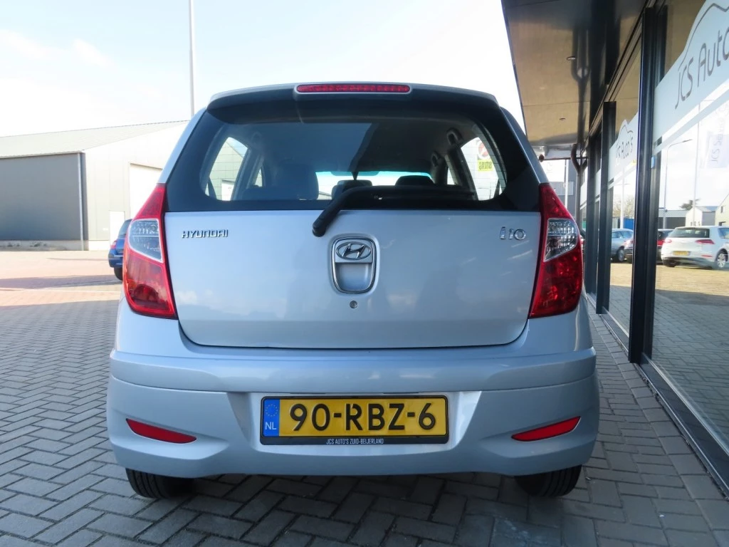 Hoofdafbeelding Hyundai i10
