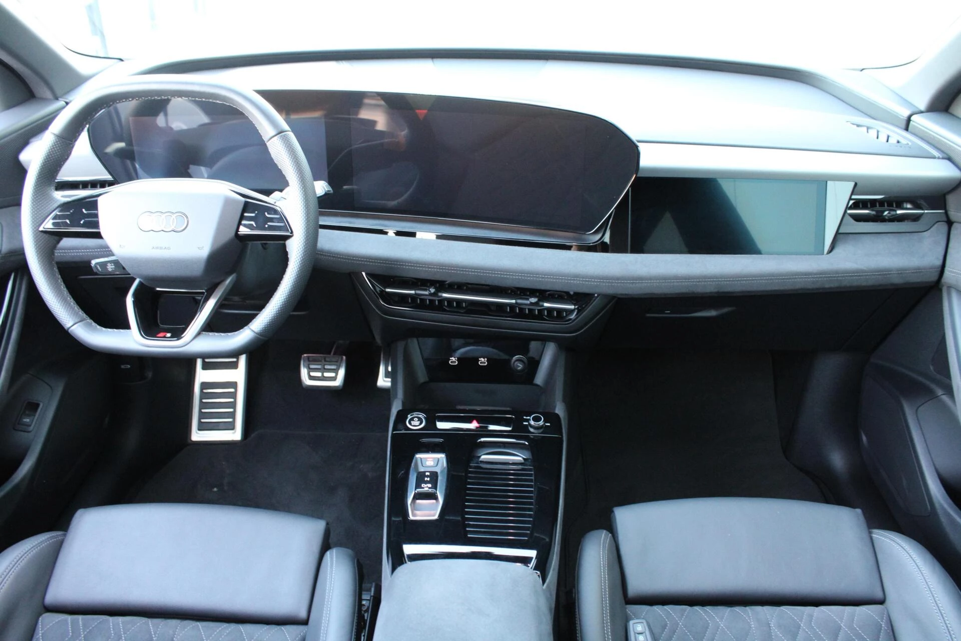 Hoofdafbeelding Audi Q6 e-tron