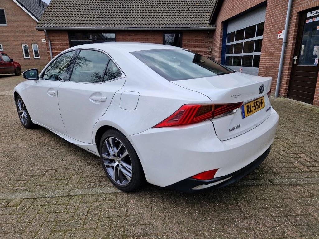 Hoofdafbeelding Lexus IS