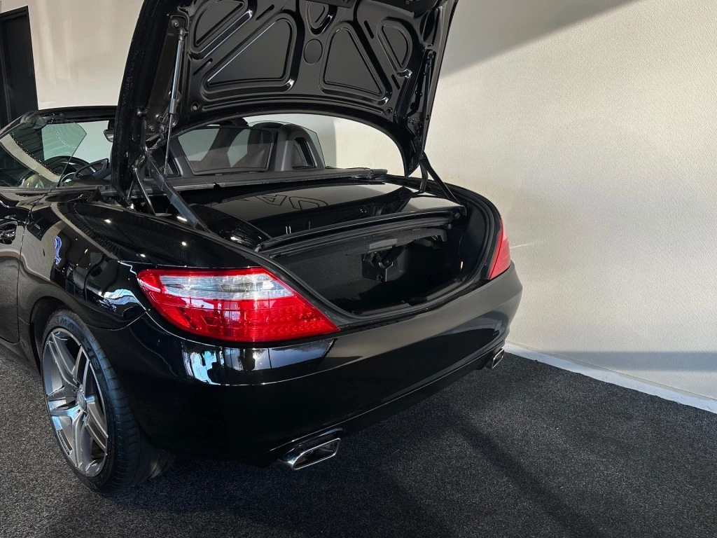 Hoofdafbeelding Mercedes-Benz SLK
