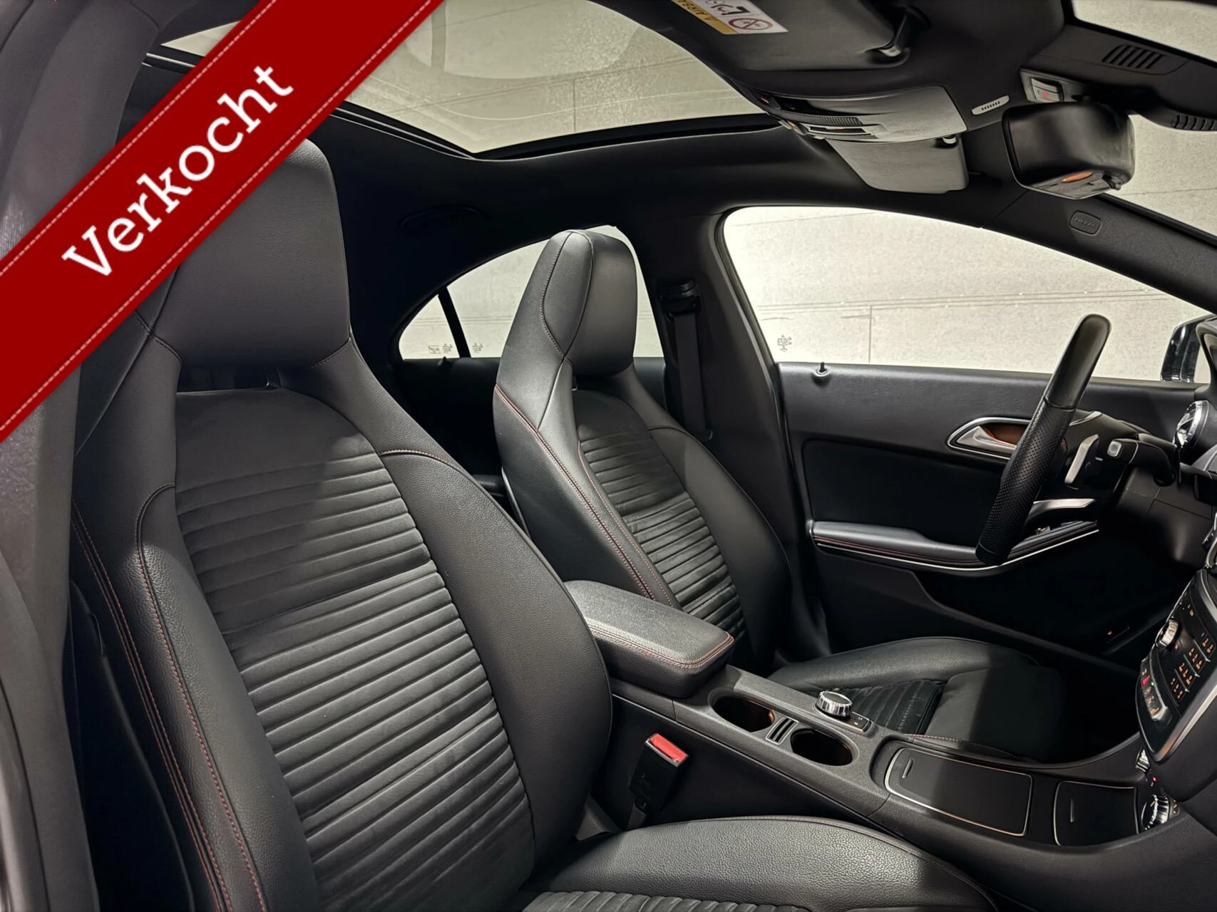 Hoofdafbeelding Mercedes-Benz CLA