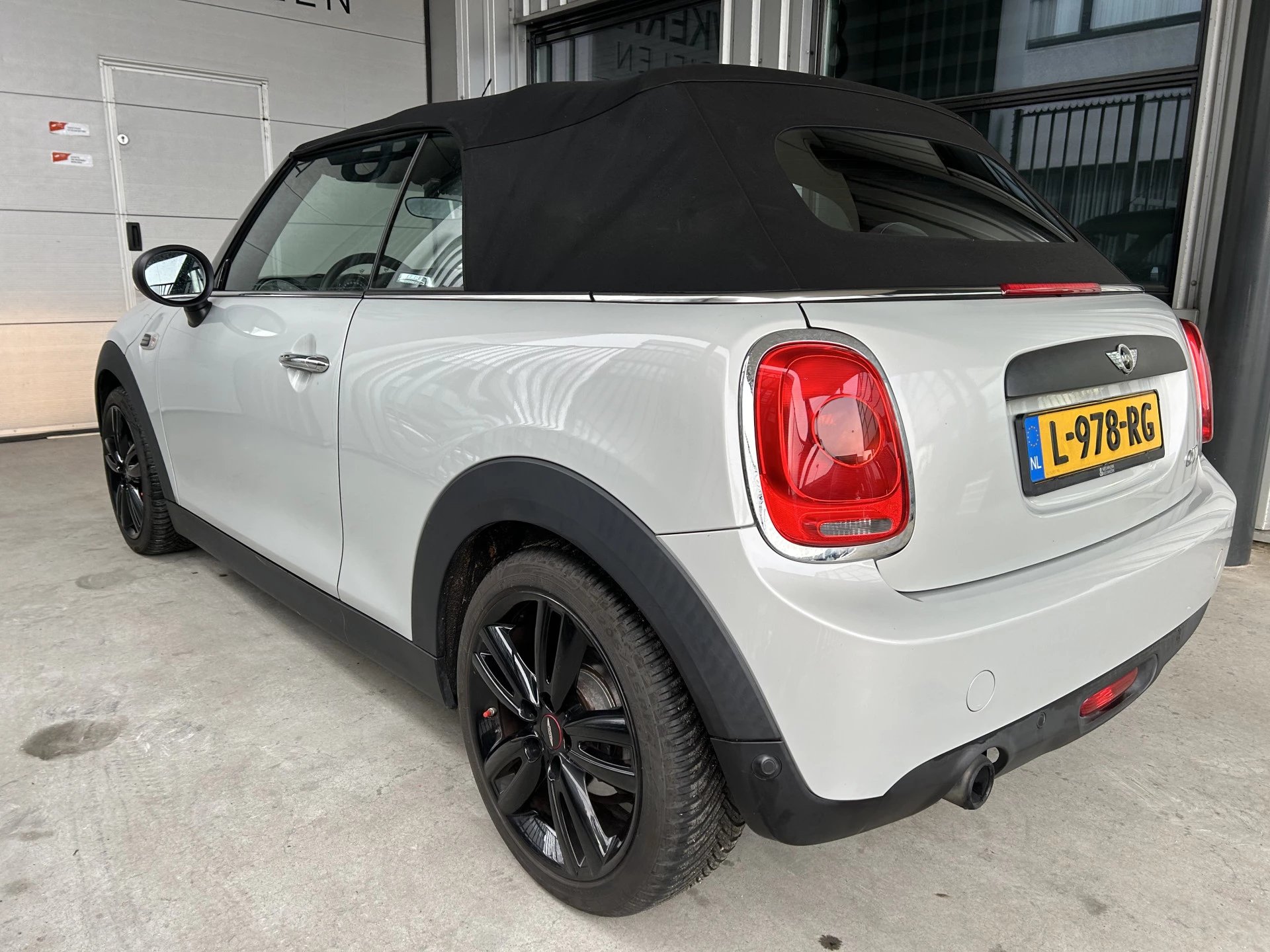 Hoofdafbeelding MINI One Cabrio