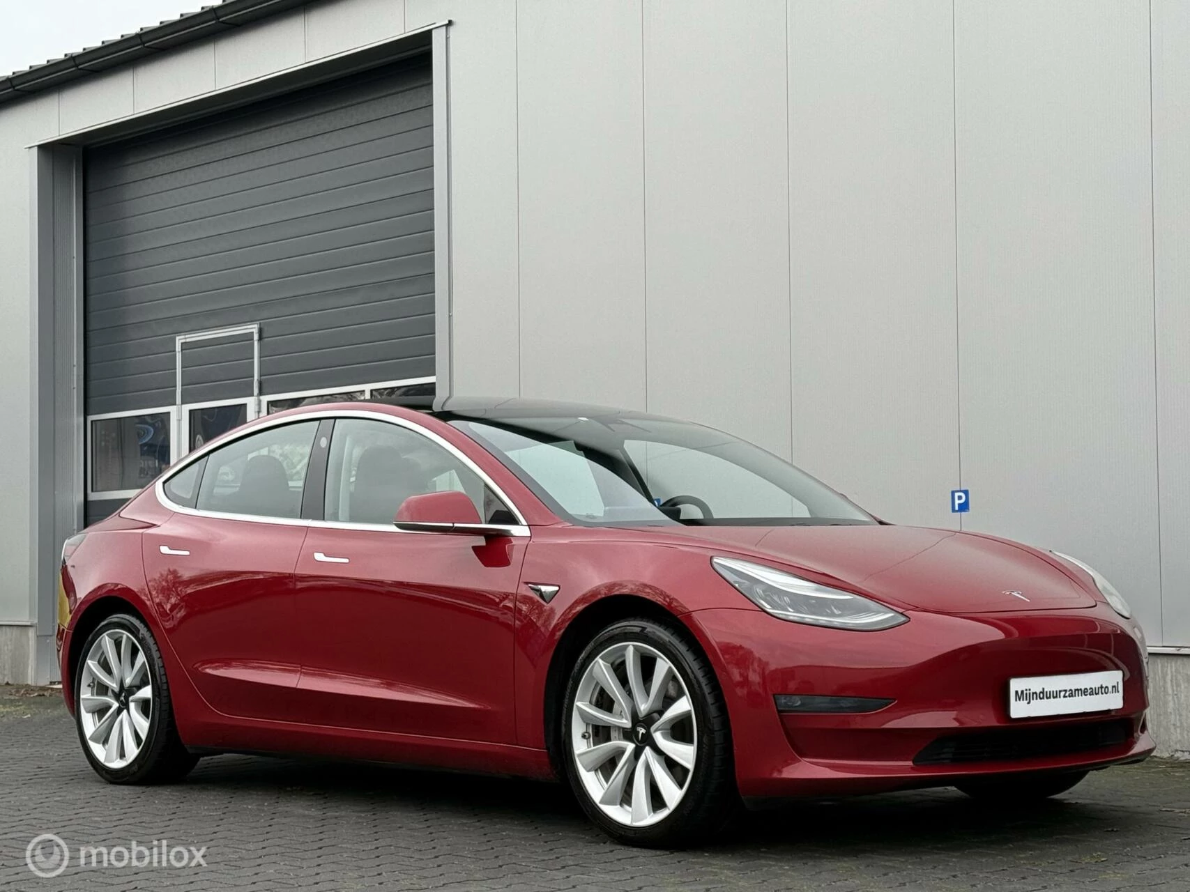 Hoofdafbeelding Tesla Model 3