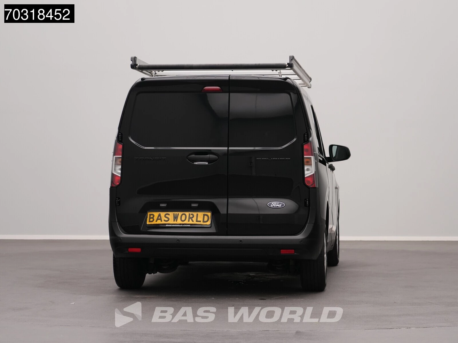 Hoofdafbeelding Ford Transit Courier