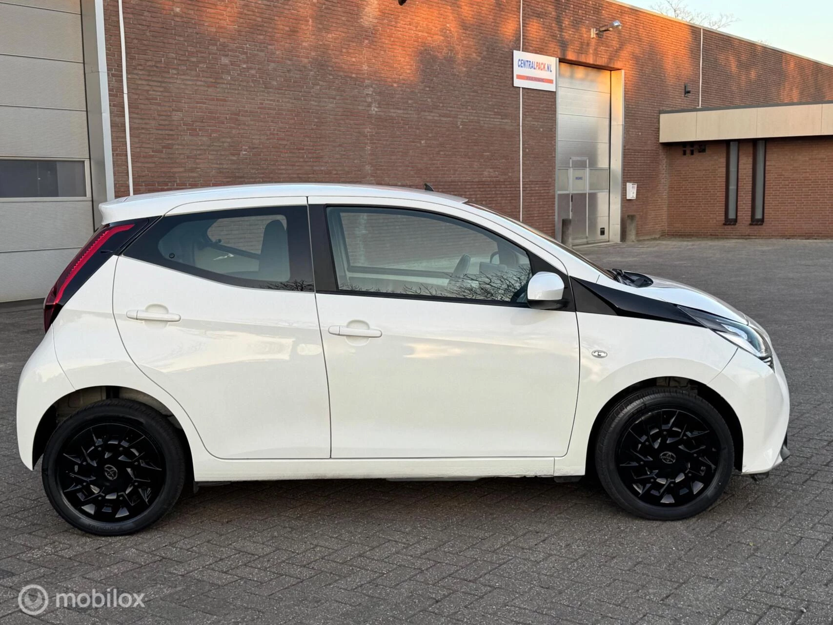 Hoofdafbeelding Toyota Aygo