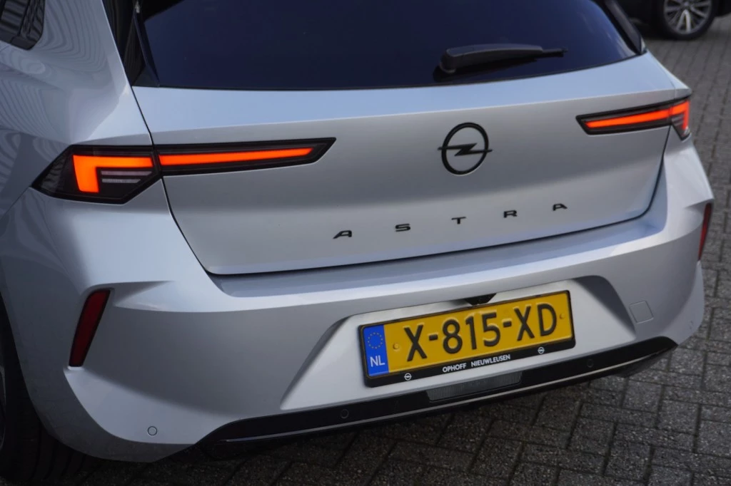 Hoofdafbeelding Opel Astra