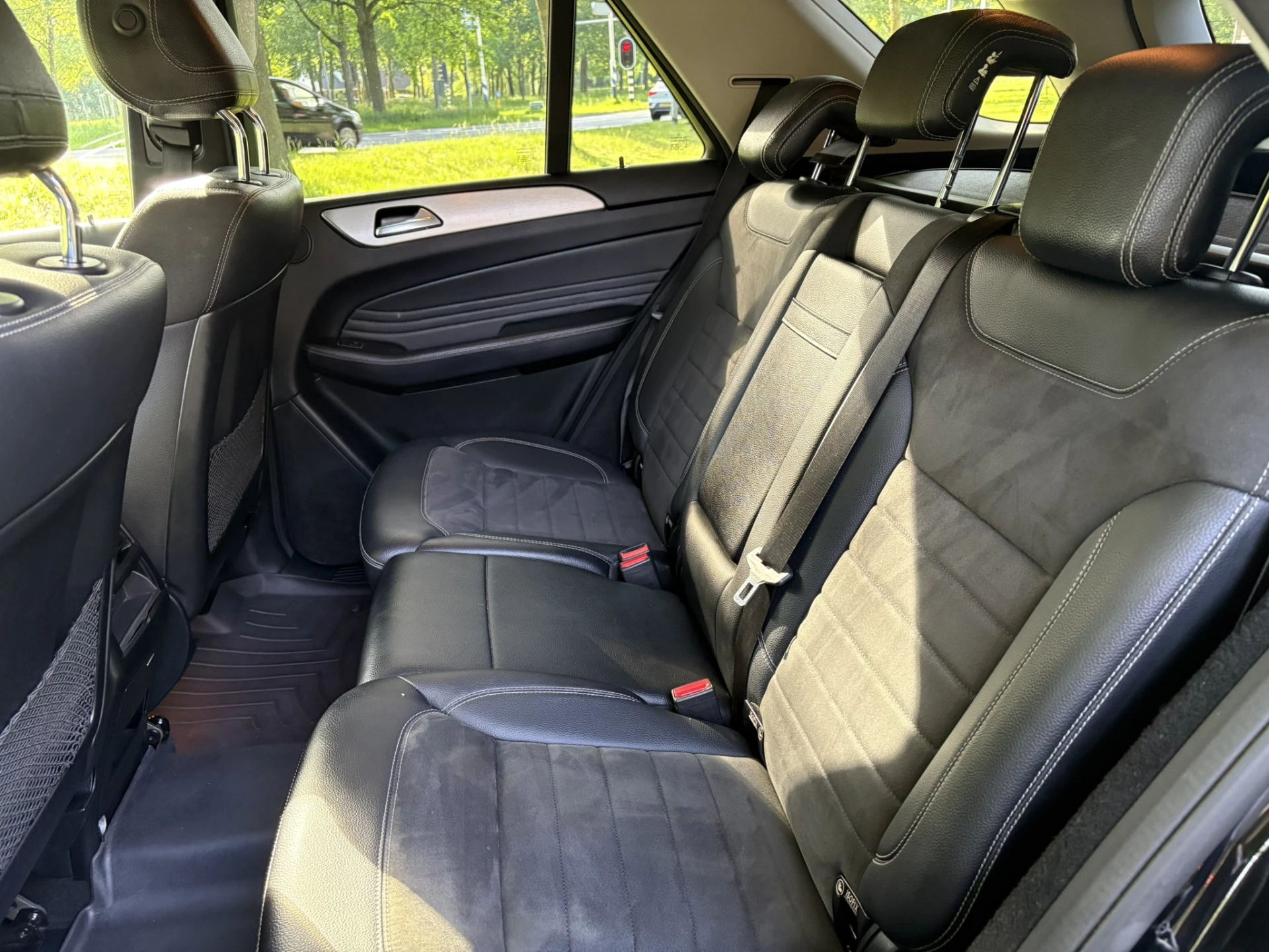 Hoofdafbeelding Mercedes-Benz M-Klasse