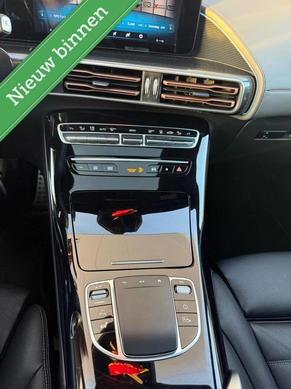 Hoofdafbeelding Mercedes-Benz EQC