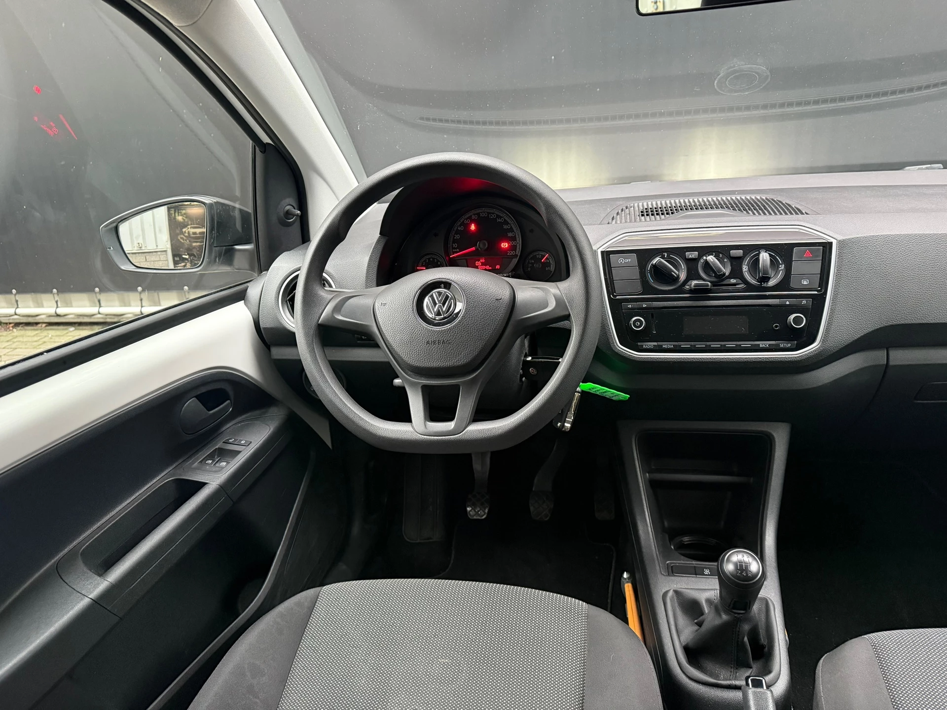 Hoofdafbeelding Volkswagen up!