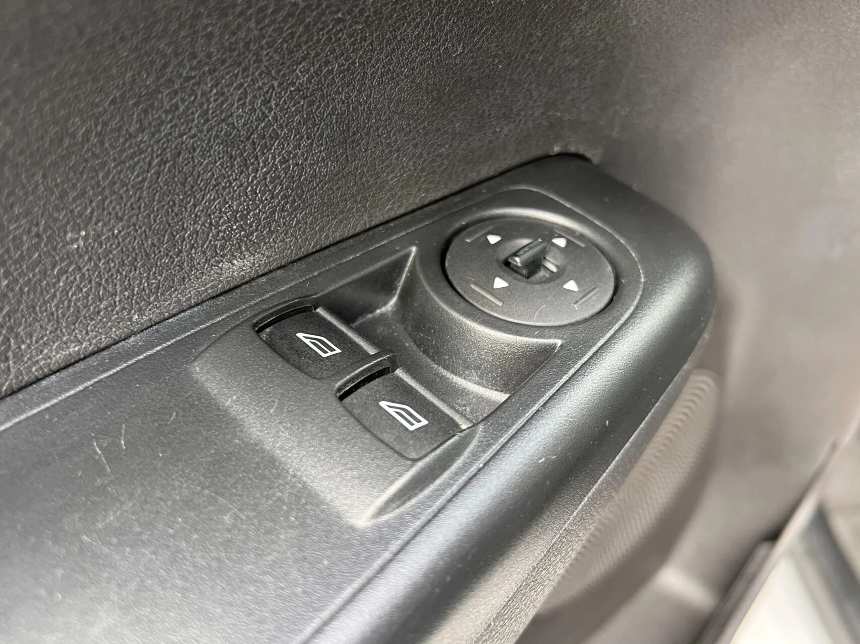 Hoofdafbeelding Ford Transit Courier