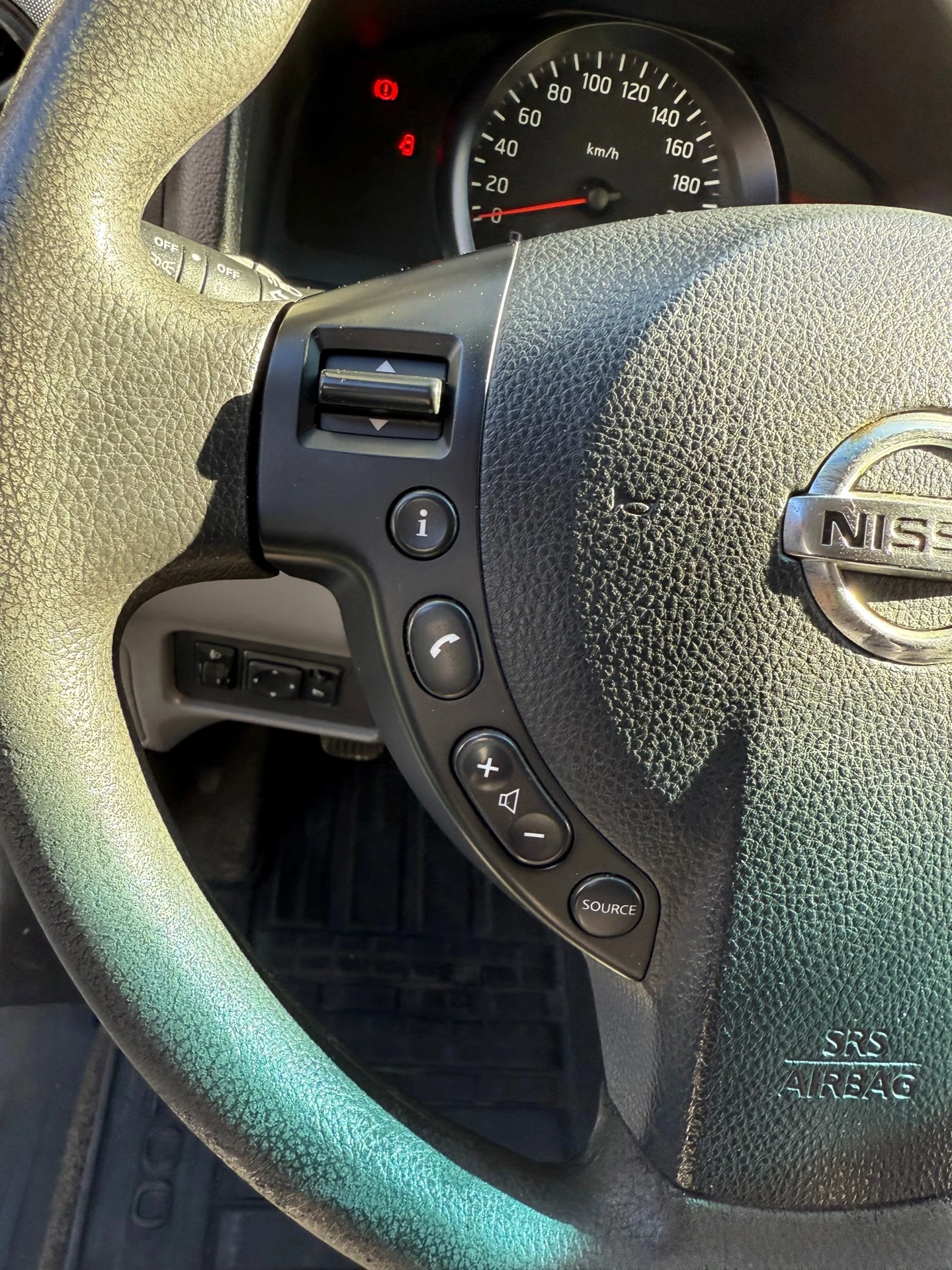 Hoofdafbeelding Nissan NV200