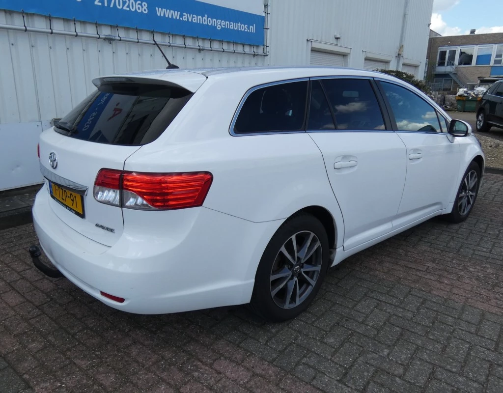 Hoofdafbeelding Toyota Avensis