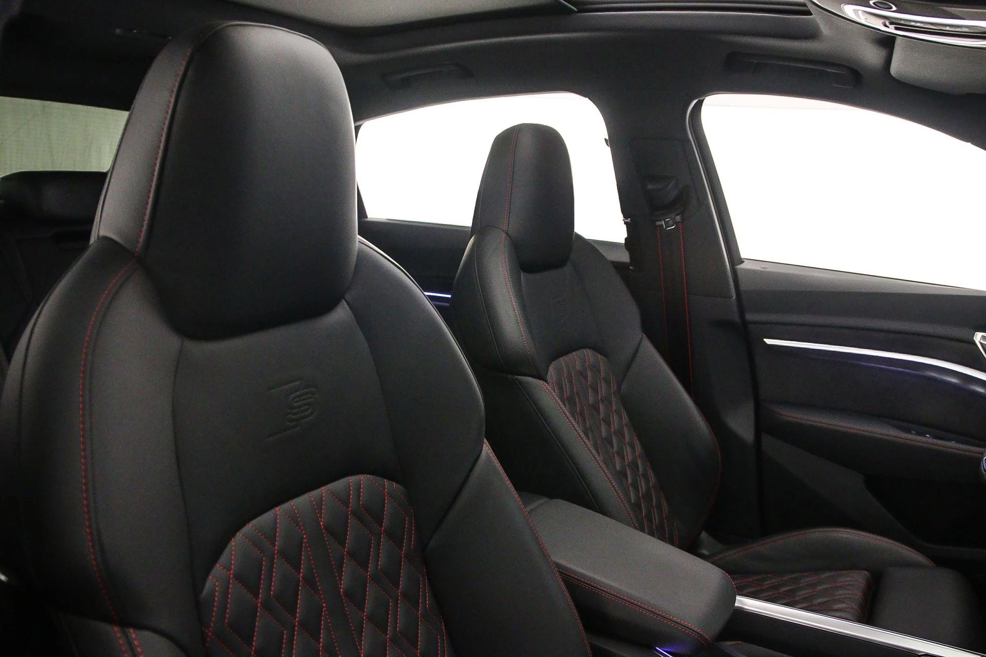 Hoofdafbeelding Audi Q8 Sportback e-tron