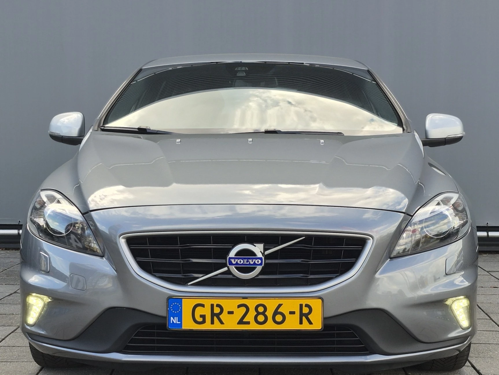 Hoofdafbeelding Volvo V40