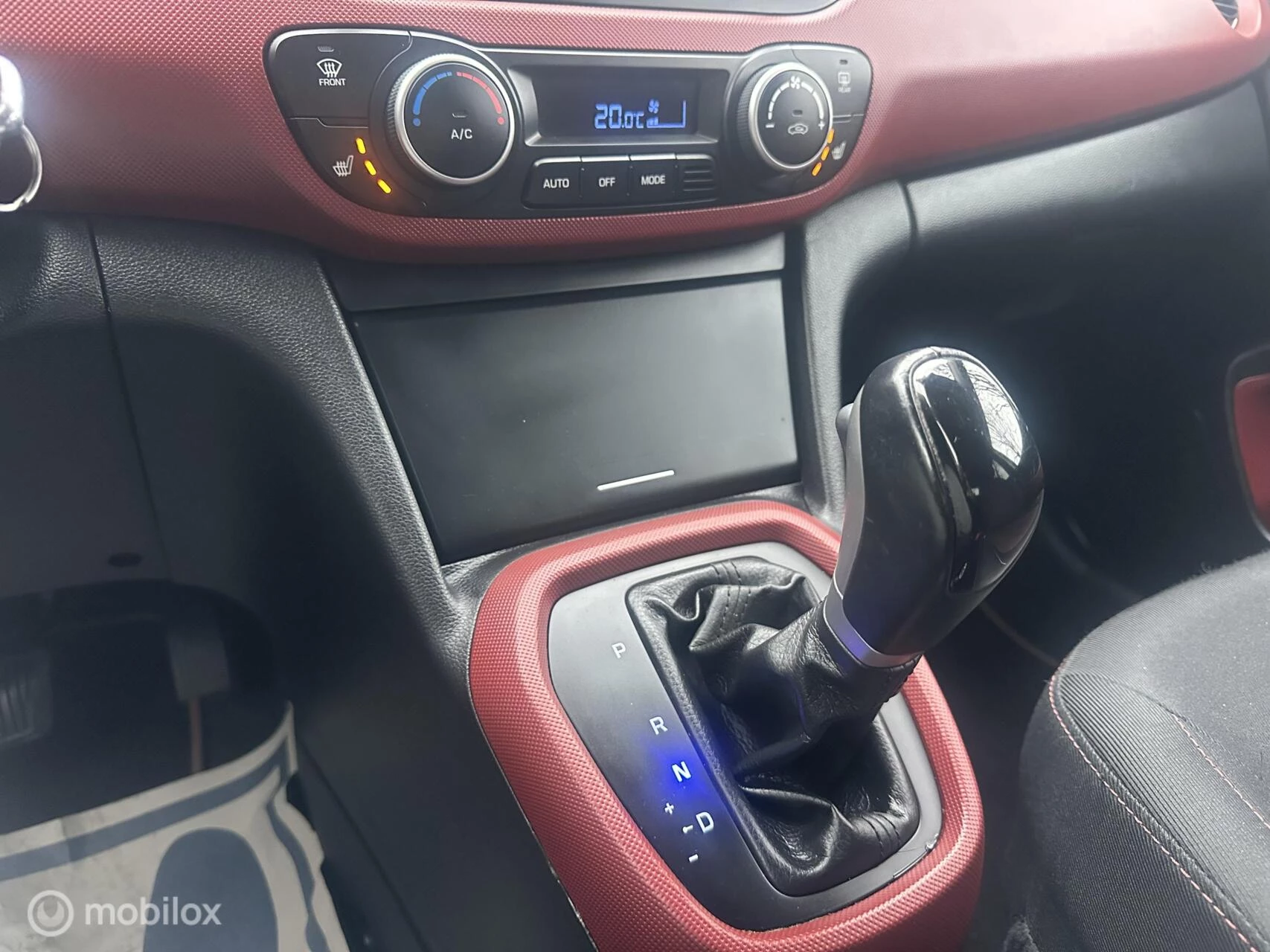 Hoofdafbeelding Hyundai i10