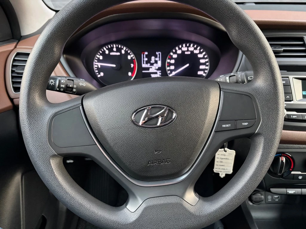 Hoofdafbeelding Hyundai i20