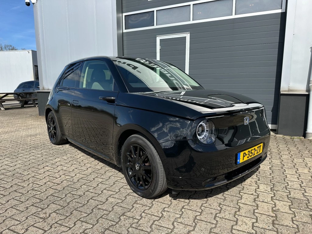 Hoofdafbeelding Honda e