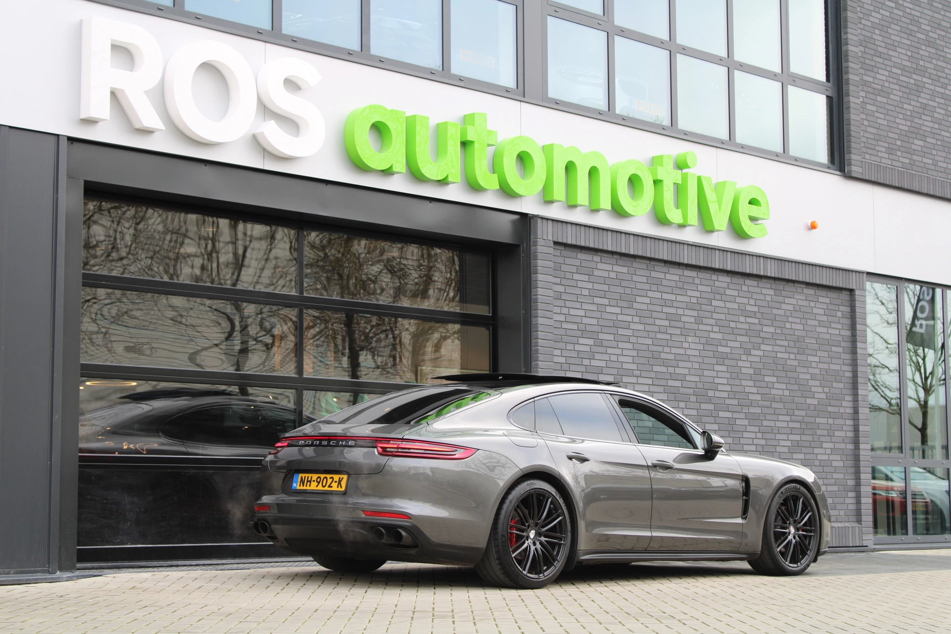 Hoofdafbeelding Porsche Panamera