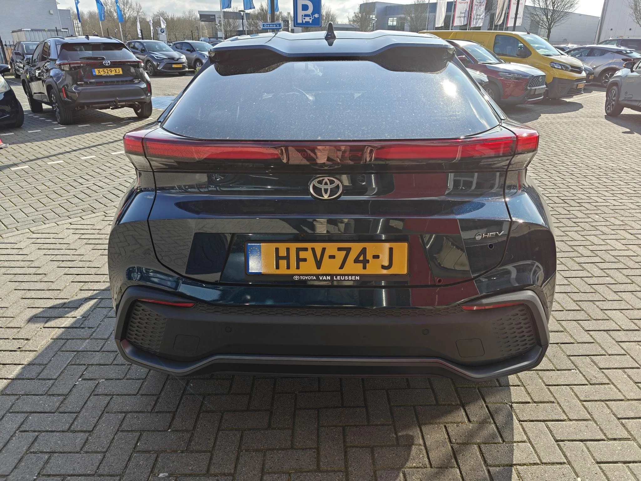 Hoofdafbeelding Toyota C-HR