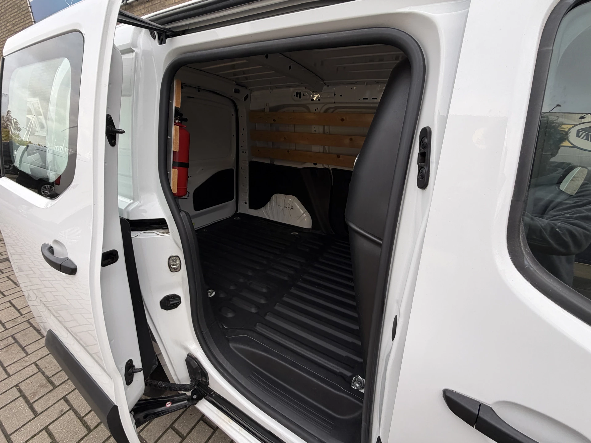 Hoofdafbeelding Peugeot Partner