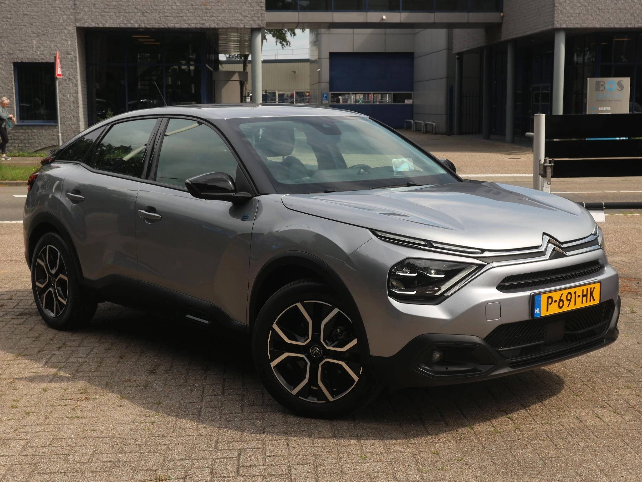 Hoofdafbeelding Citroën ë-C4