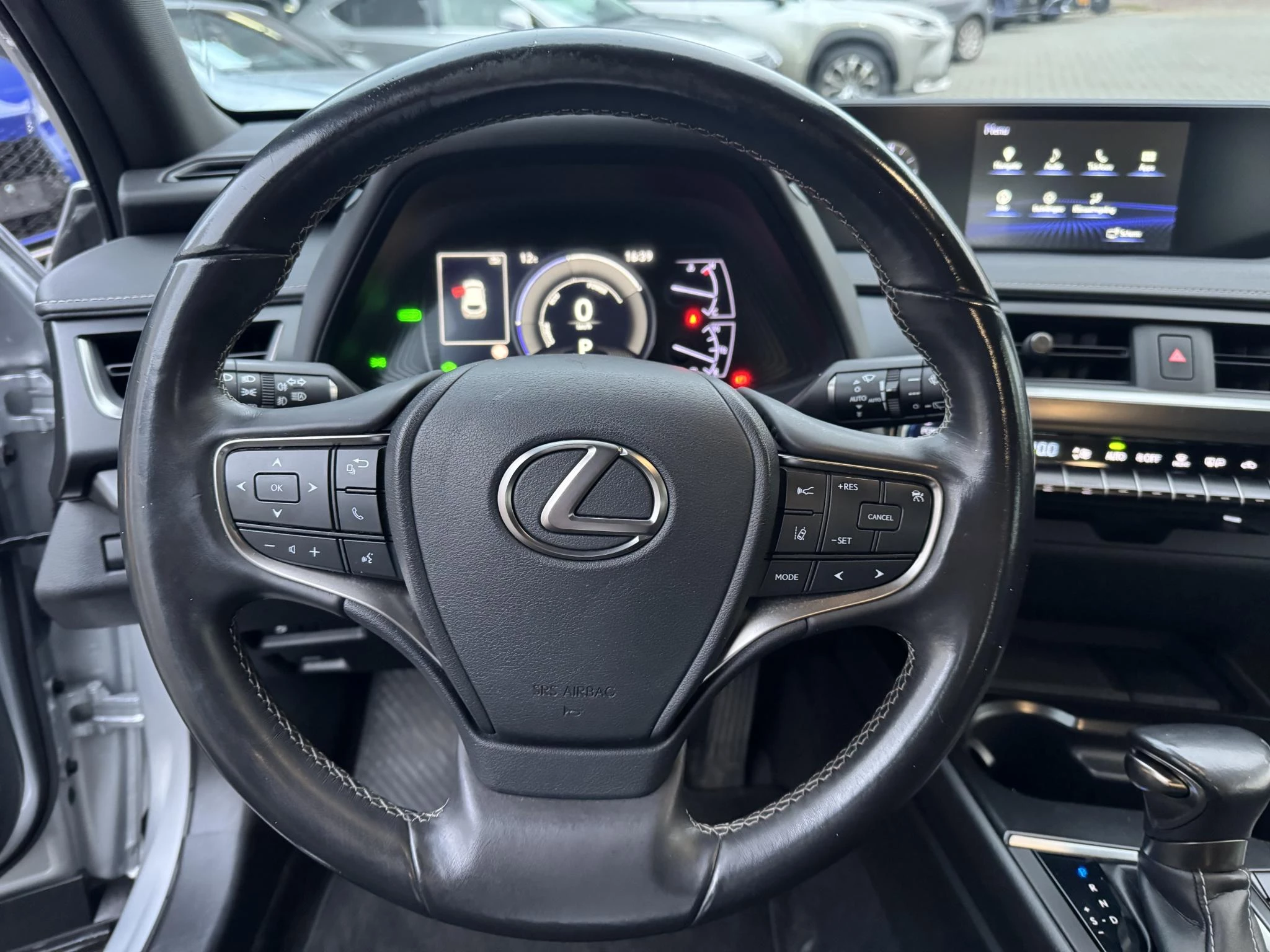 Hoofdafbeelding Lexus UX