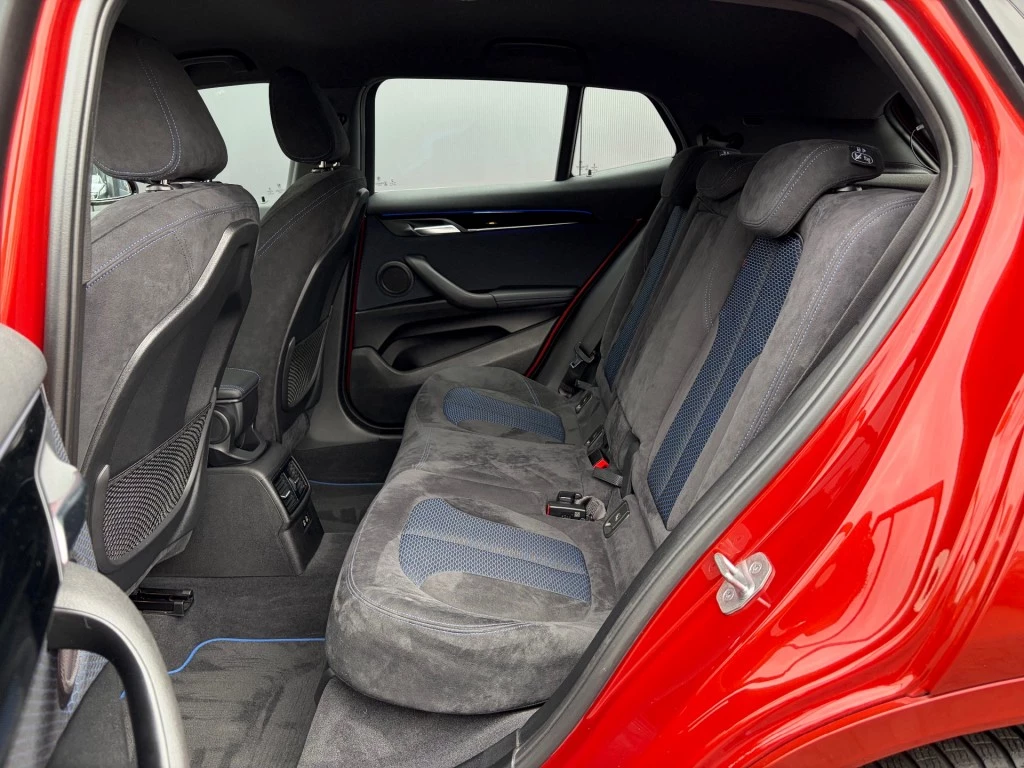Hoofdafbeelding BMW X2