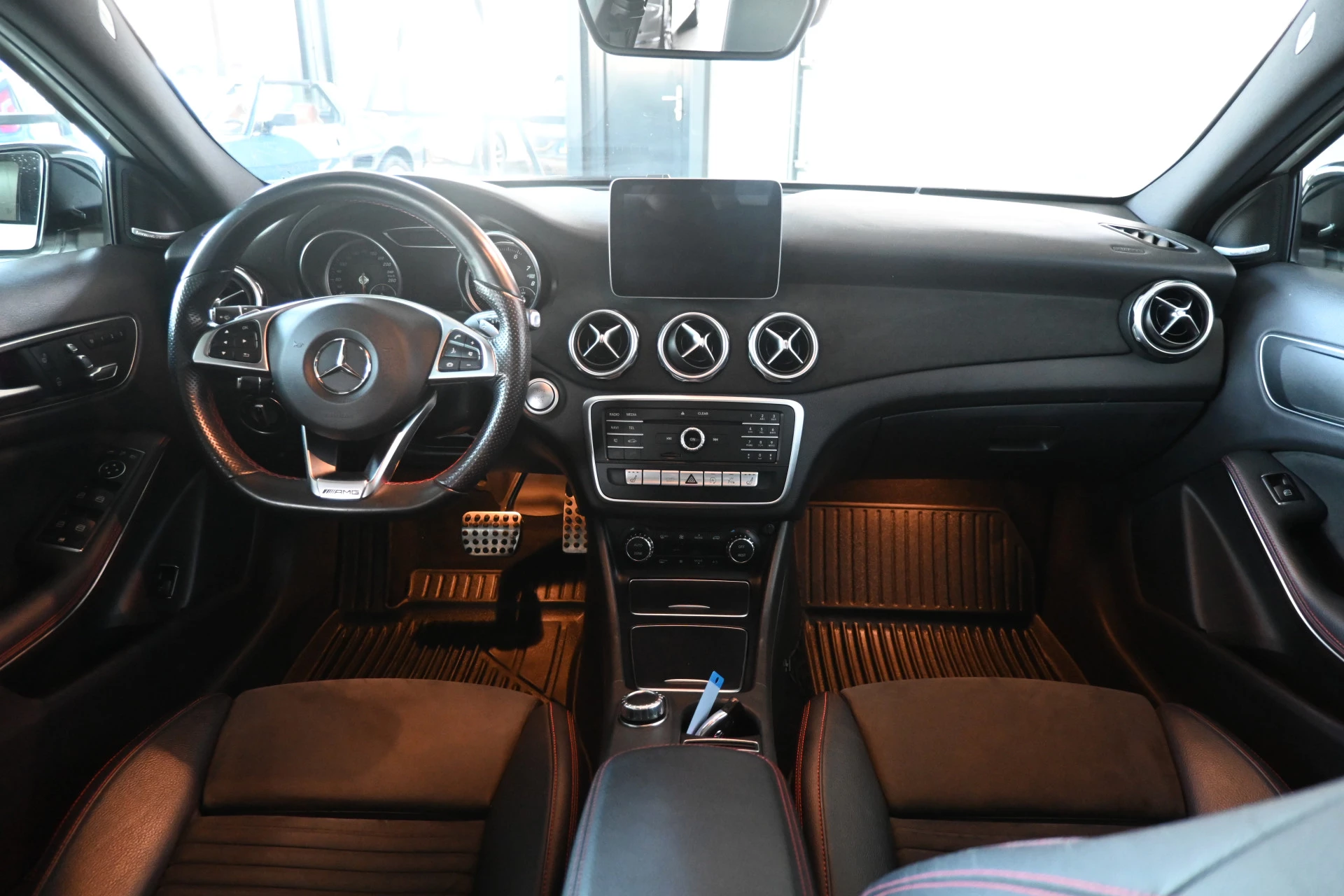 Hoofdafbeelding Mercedes-Benz GLA