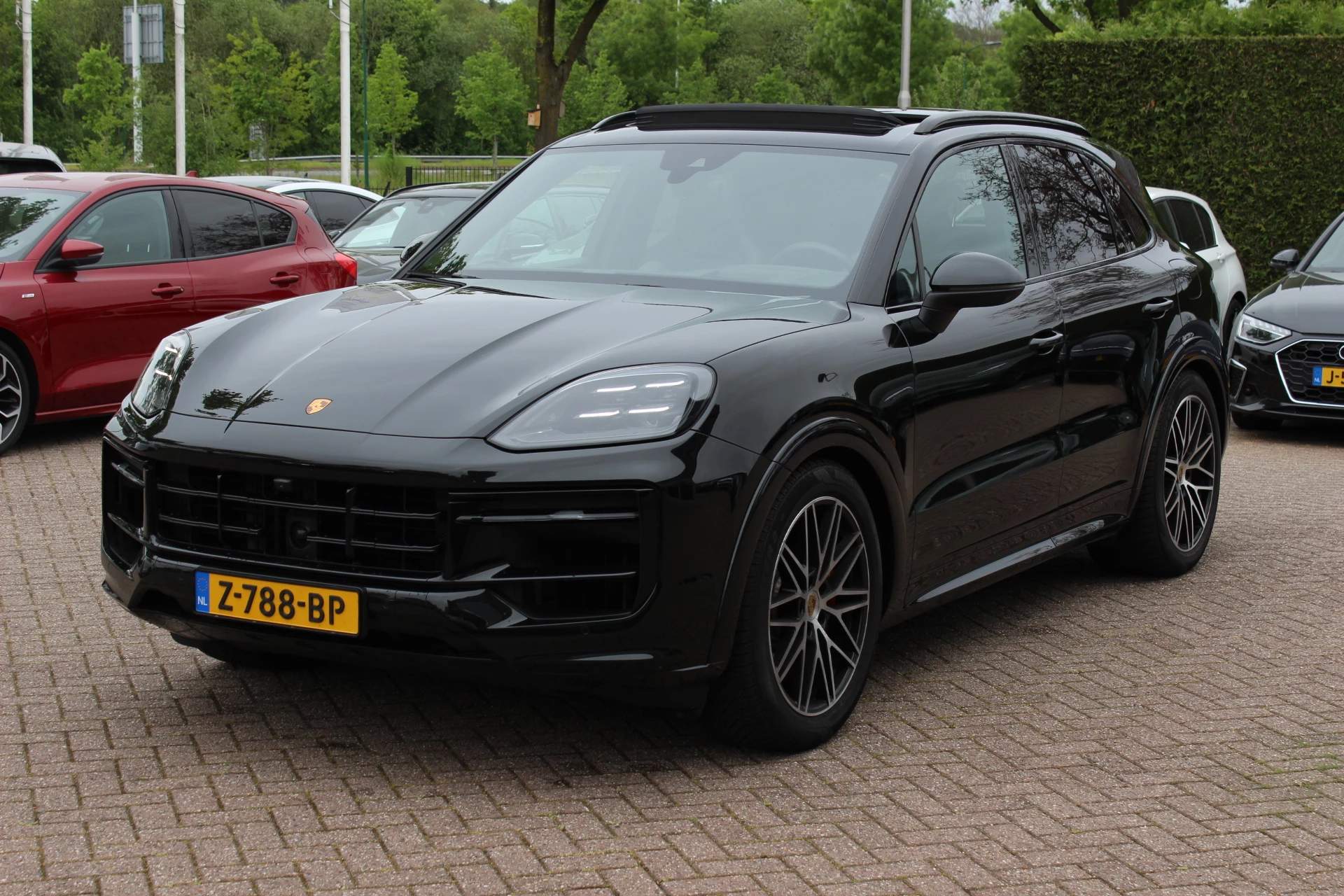 Hoofdafbeelding Porsche Cayenne