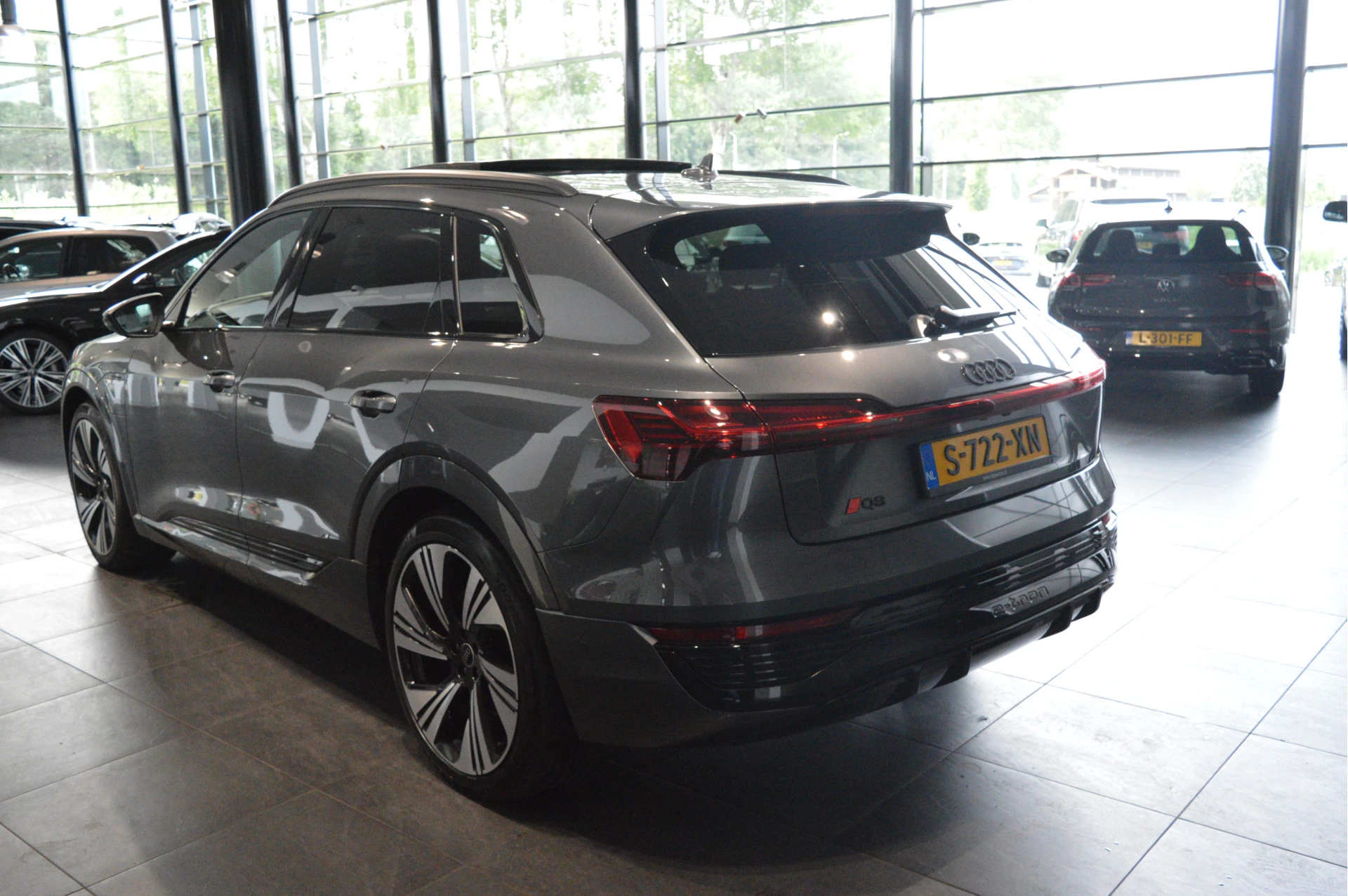 Hoofdafbeelding Audi Q8 e-tron
