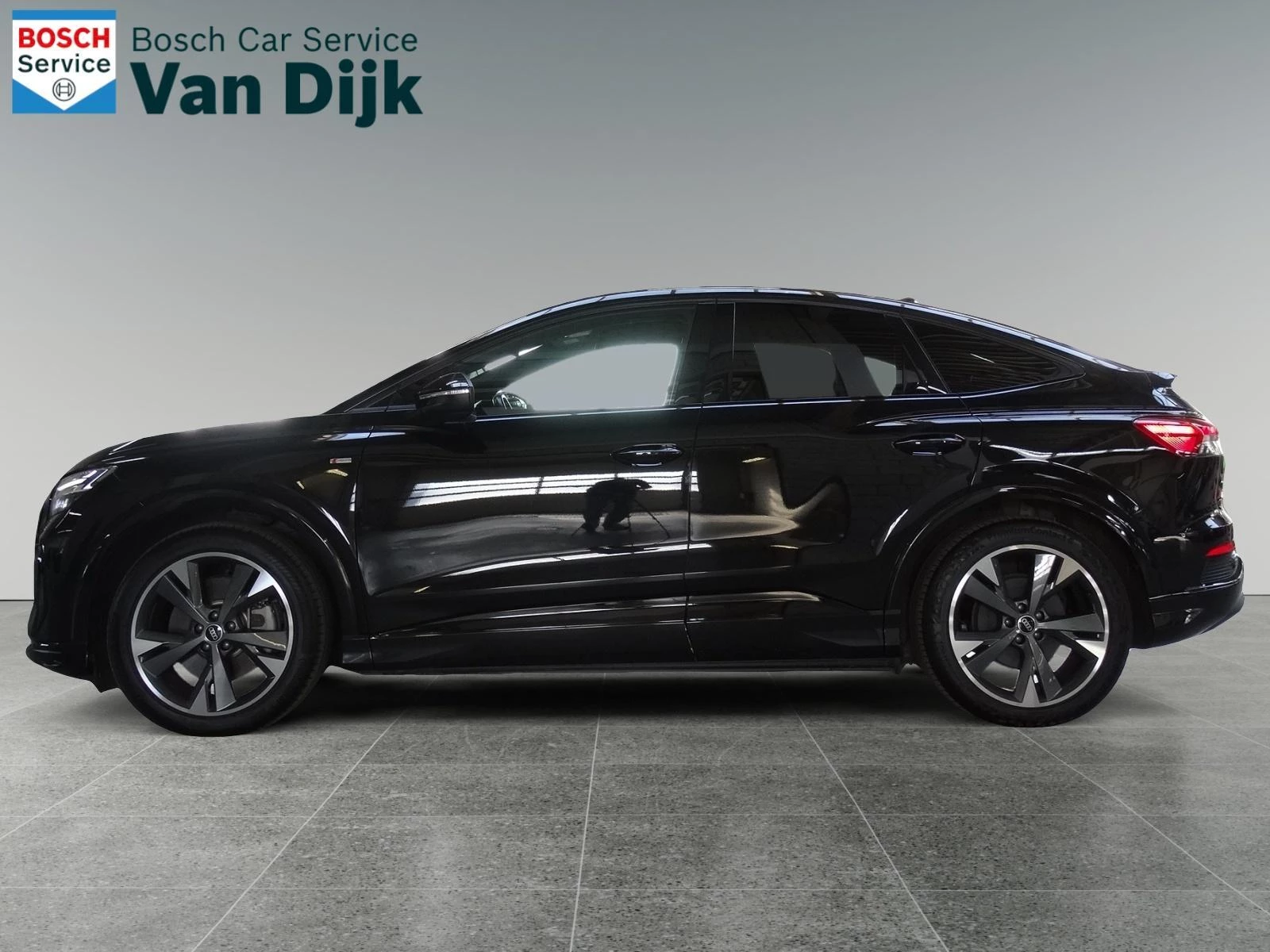 Hoofdafbeelding Audi Q4 Sportback e-tro