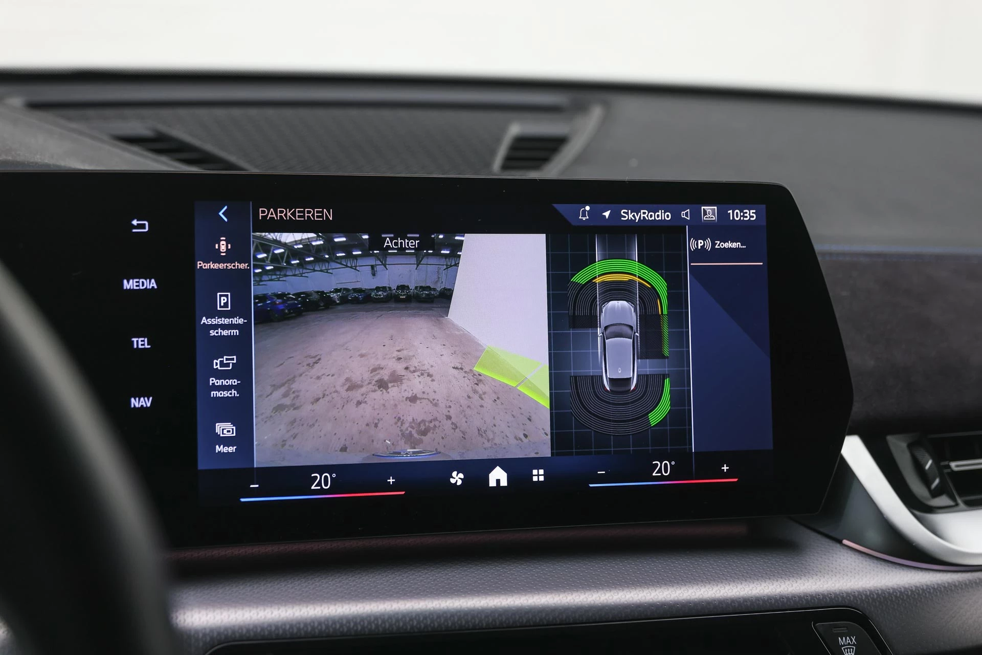 Hoofdafbeelding BMW iX2