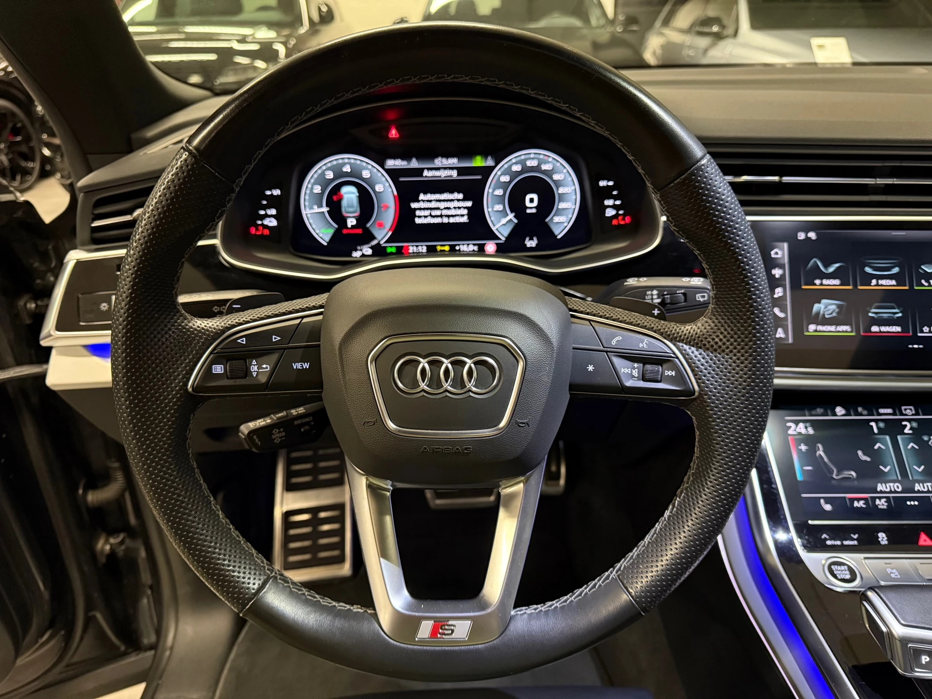 Hoofdafbeelding Audi Q8