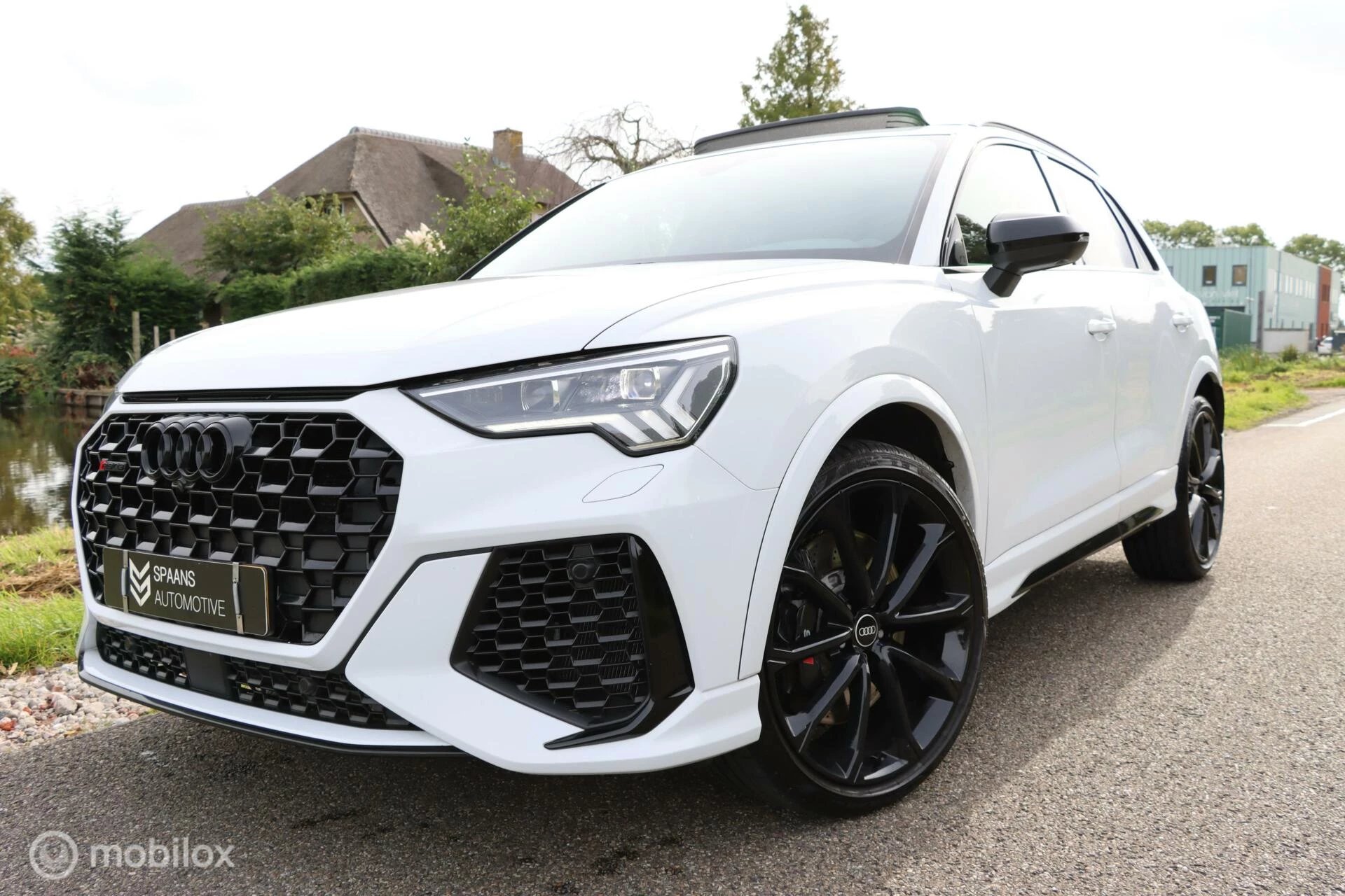 Hoofdafbeelding Audi RSQ3