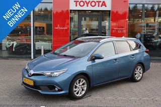 Toyota Auris Touring Sports 1.8 HYBRID LEASE PANORAMADAK TREKHAAK ALL-SEASON PRIVACY-GLASS CAMERA NAVI
