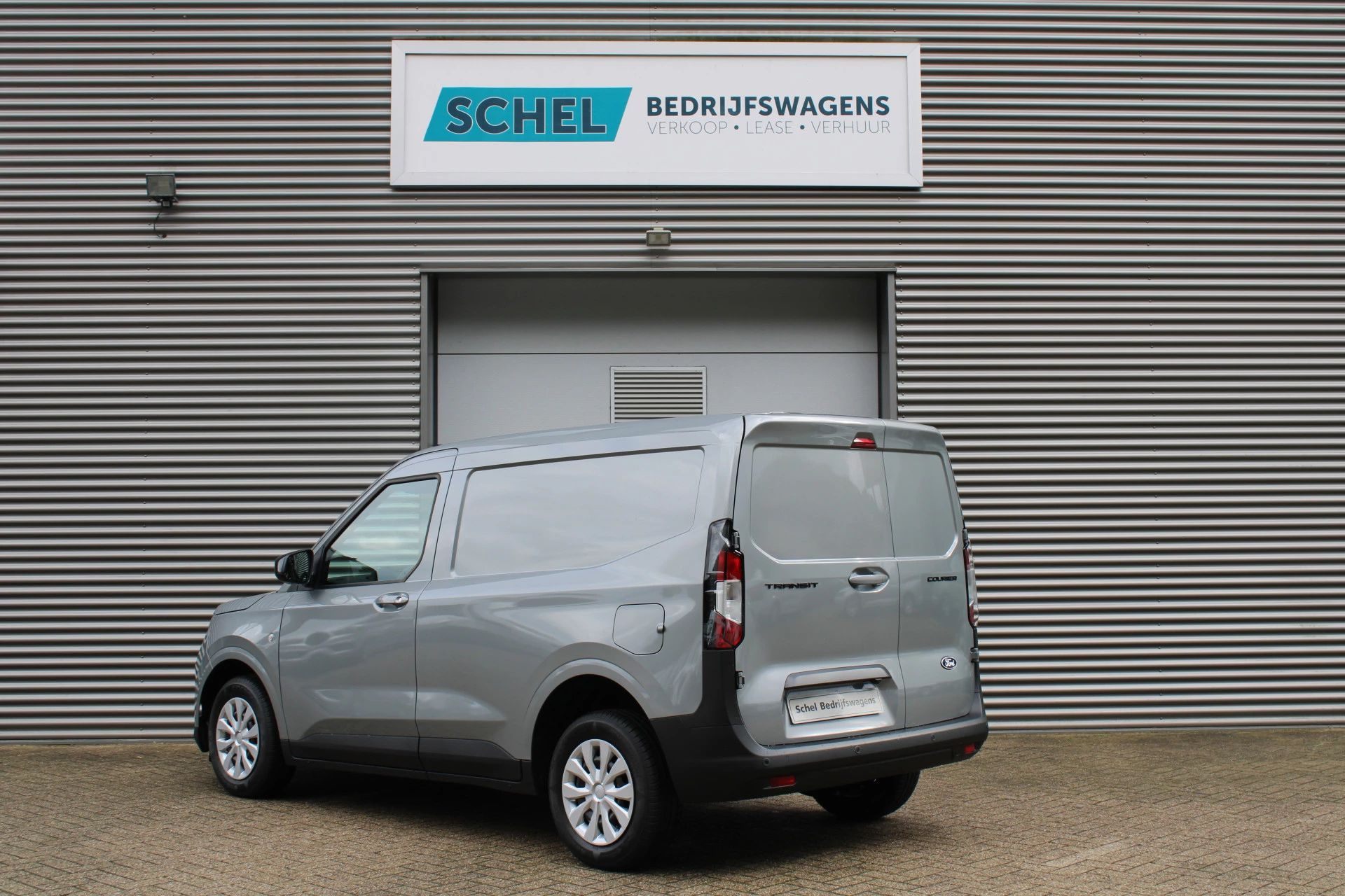 Hoofdafbeelding Ford Transit Courier