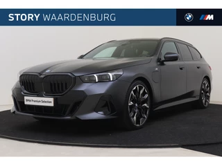 BMW 5 Serie Touring 530e M Sport Automaat / Panoramadak / Trekhaak / Stoelventilatie / Bowers & Wilkins / Comfort Access / Adaptieve LED / M Sportonderstel / BMW Live Cockpit Professional