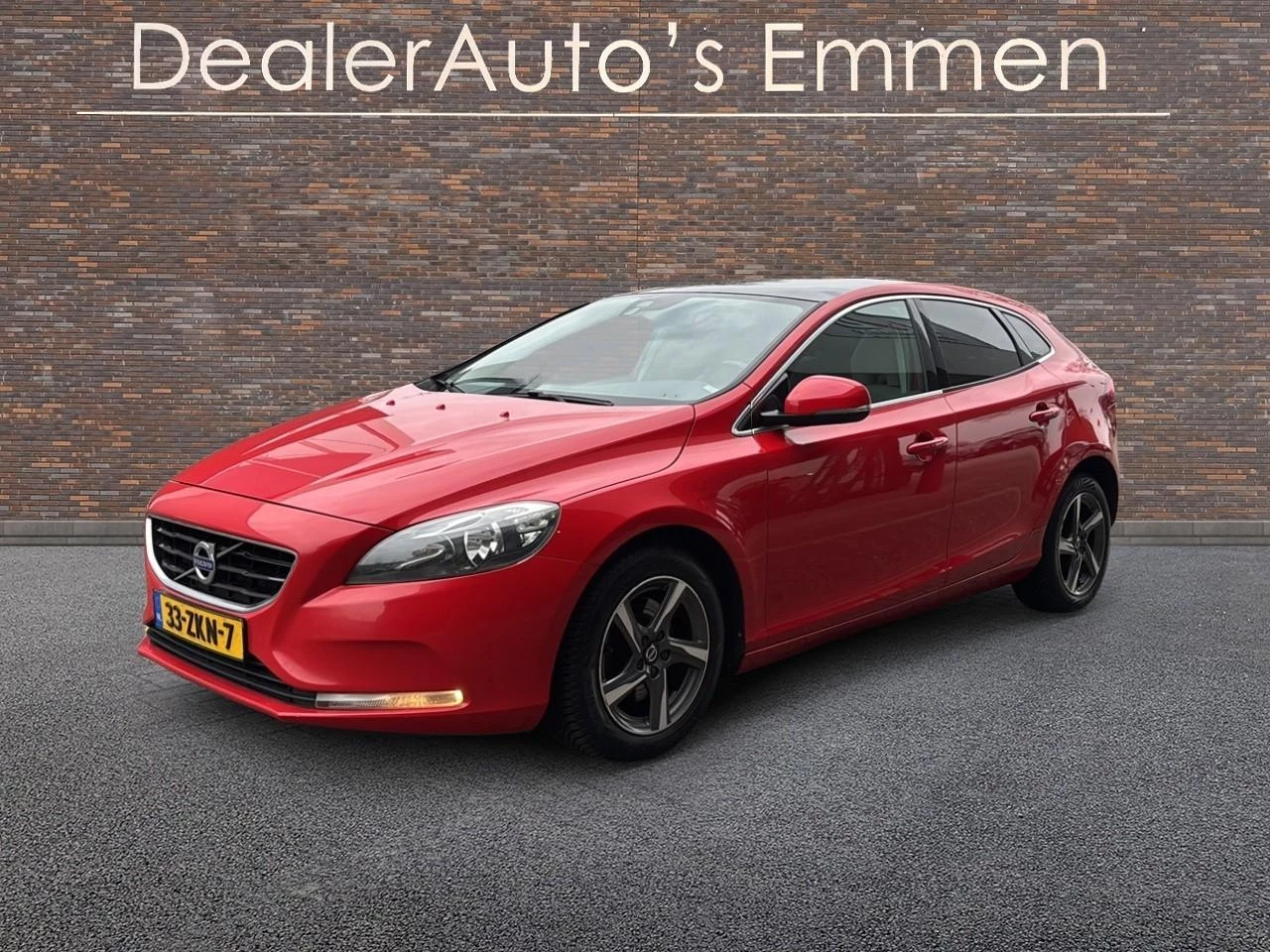 Hoofdafbeelding Volvo V40