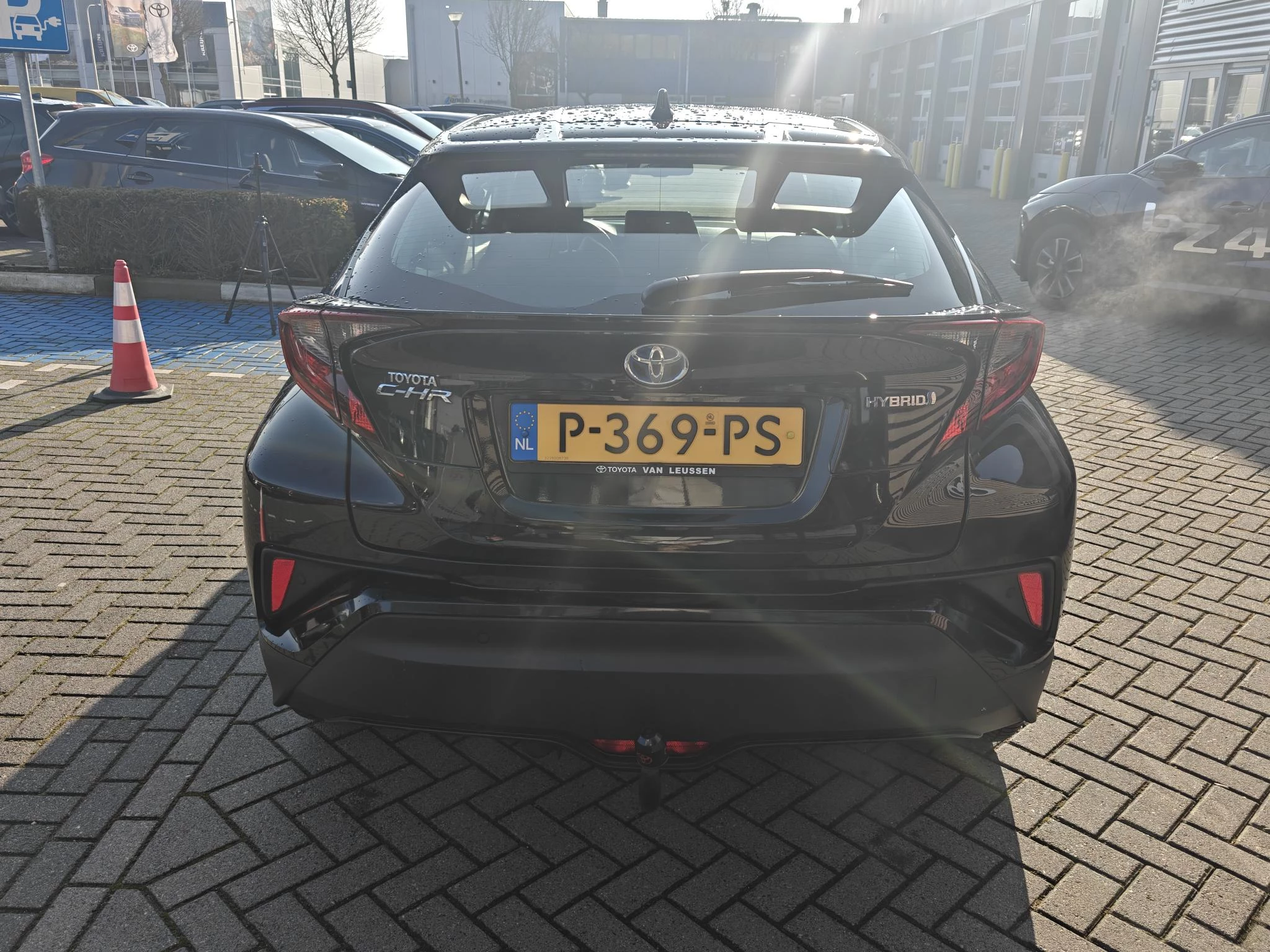 Hoofdafbeelding Toyota C-HR